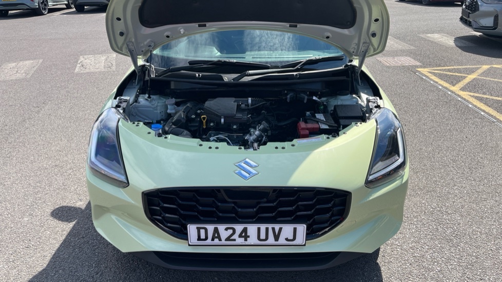 Suzuki Swift 1.2 Dualjet 84Ps Sz-t Hybrid Cvt Red #8