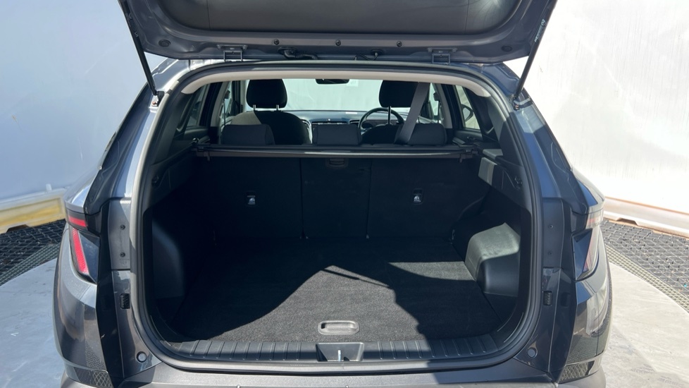 Hyundai Tucson Se Connect Grey #4