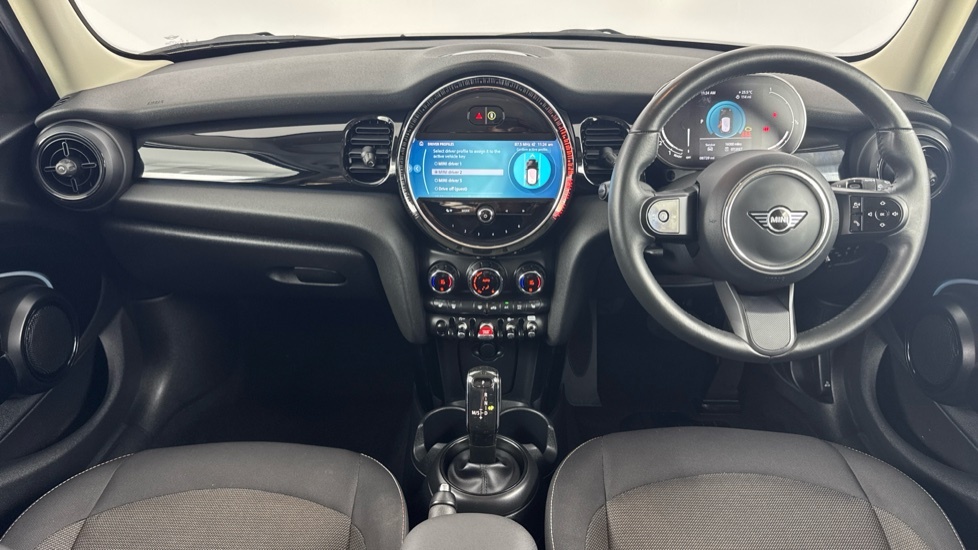 Mini Hatch Cooper Classic NG23XPR Black #4