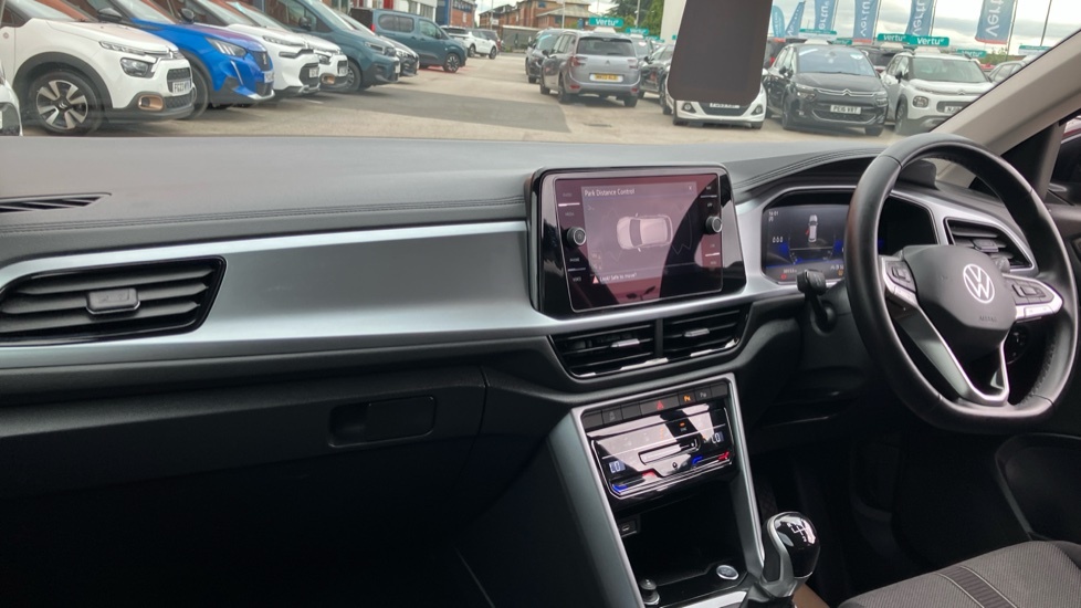 Volkswagen T-Roc 1.5 Tsi Life Dsg Black #14