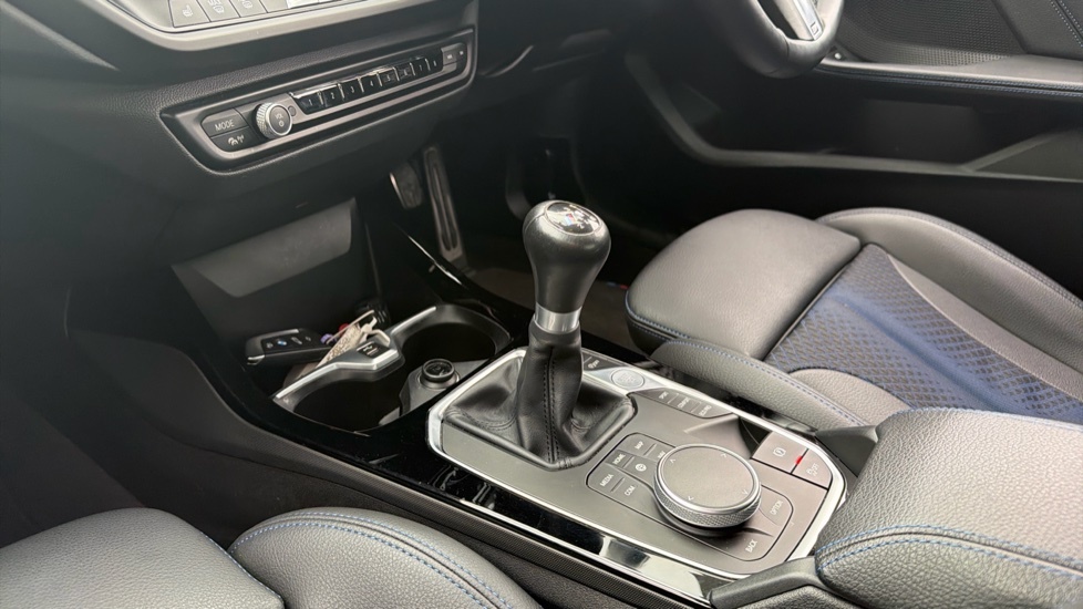 BMW 2 Series 218I 136 M Sport 2022 Blue #13
