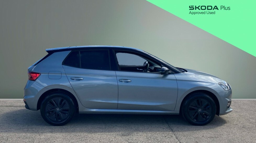 Skoda Fabia Design Edition Silver #4