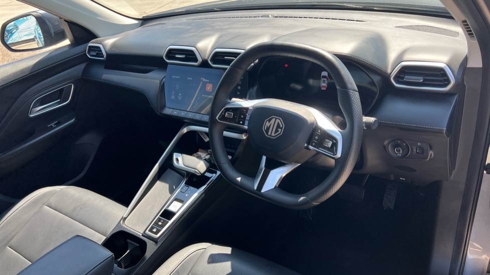 MG ZS 1.5 Hybrid Trophy Suv Hybrid Euro Red #11