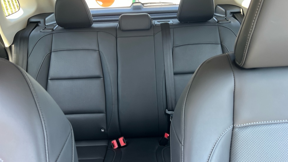MG ZS 1.5 Hybrid Trophy Suv Hybrid Euro Red #15