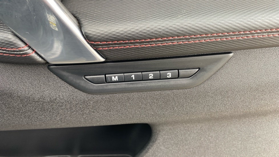 Land Rover Discovery Sport 2.0 D200 R-dynamic Hse 7 Seats Black #42