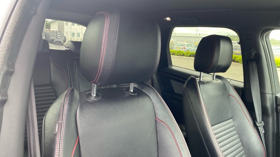Land Rover Discovery Sport 2.0 D200 R-dynamic Hse 7 Seats Black #46