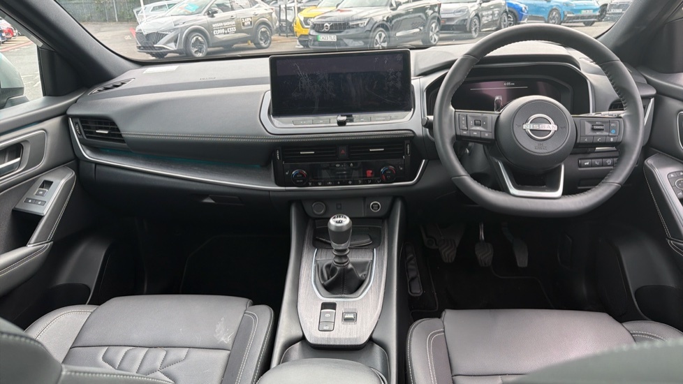 Nissan Qashqai 1.3 Dig-t Mh 158 N-connecta Xtronic Silver #10