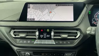 BMW 1 Series 118I 136 M Sport White #8