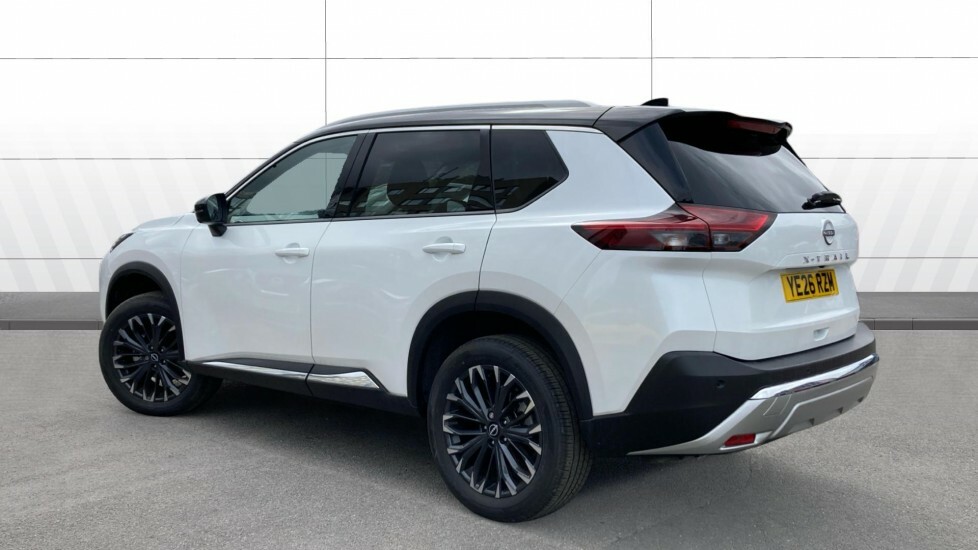 Nissan X-Trail Tekna Black #2