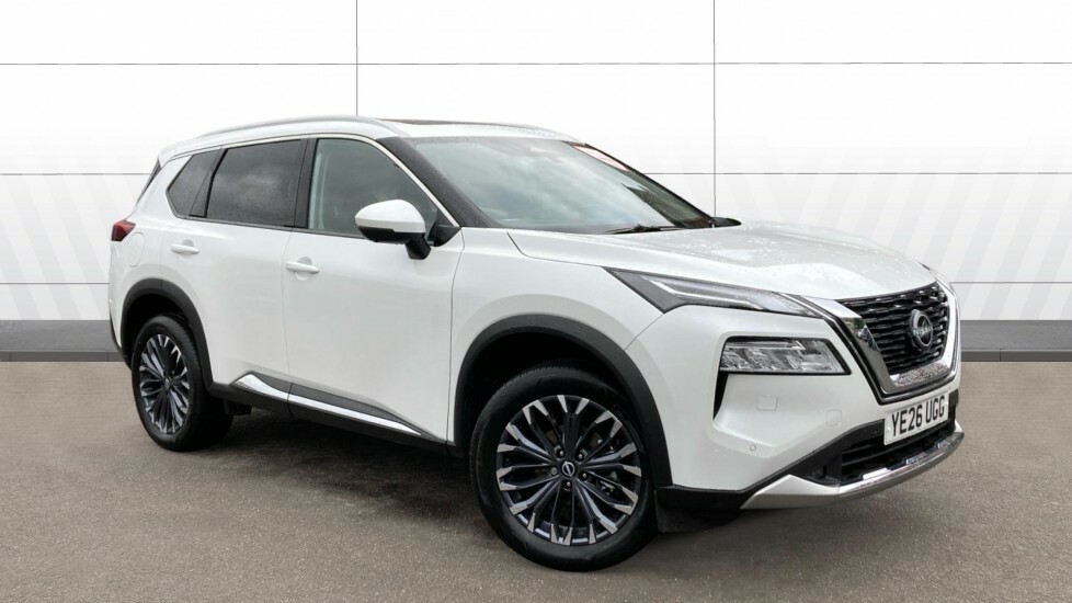 Nissan X-Trail Tekna White