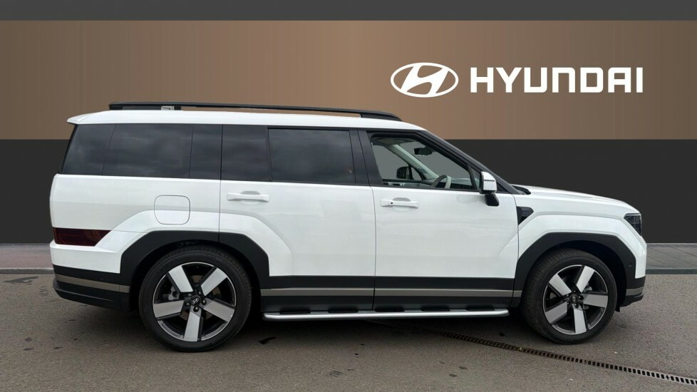 Hyundai Santa Fe Ultimate White #5