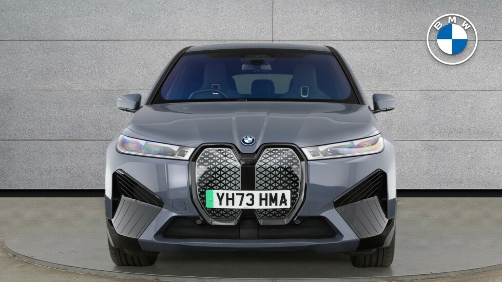 BMW iX 240Kw Xdrive40 M Sport 76.6Kwh Sky White #16