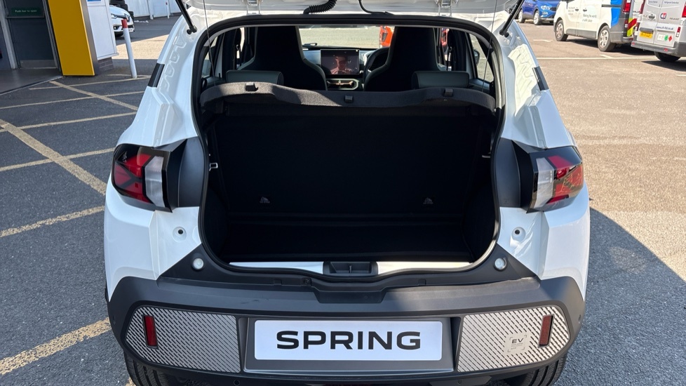 Dacia Spring Extreme White #4