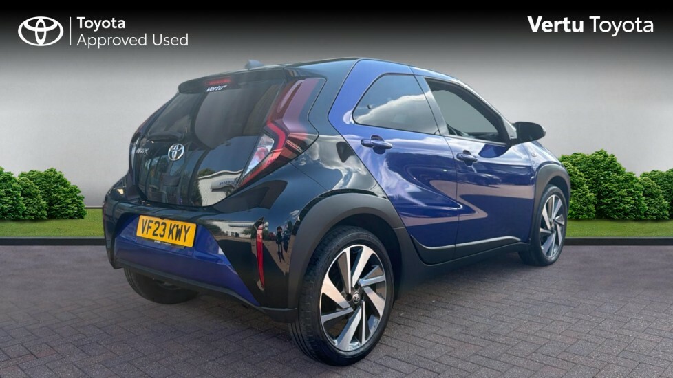 Toyota Aygo X Edge Blue #2
