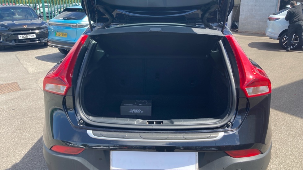 Volvo V40 Cross Country Cross Country Pro Black #4