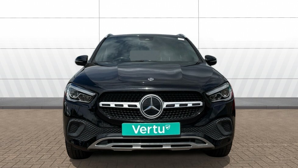 Mercedes-Benz GLA Class Sport Black #3