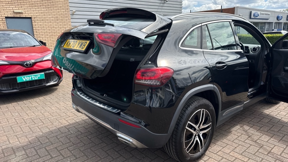 Mercedes-Benz GLA Class 1.3 Gla200 Amg Line Suv 7G-dct Euro 6 Silver #75