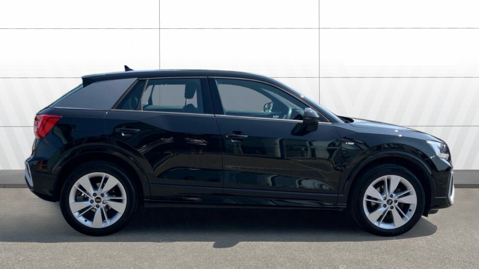 Audi Q2 S Line FL23WUK Black #5