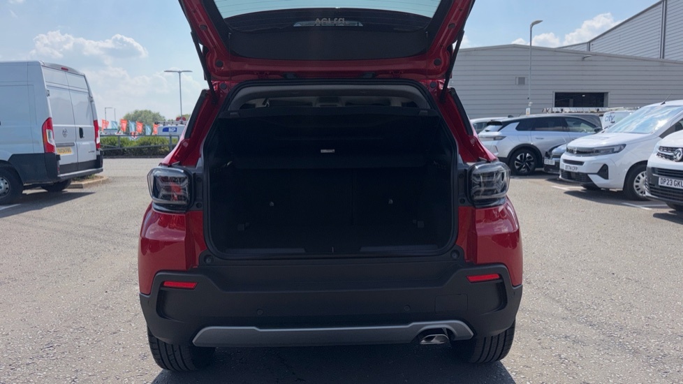 Jeep Avenger Summit Red #4