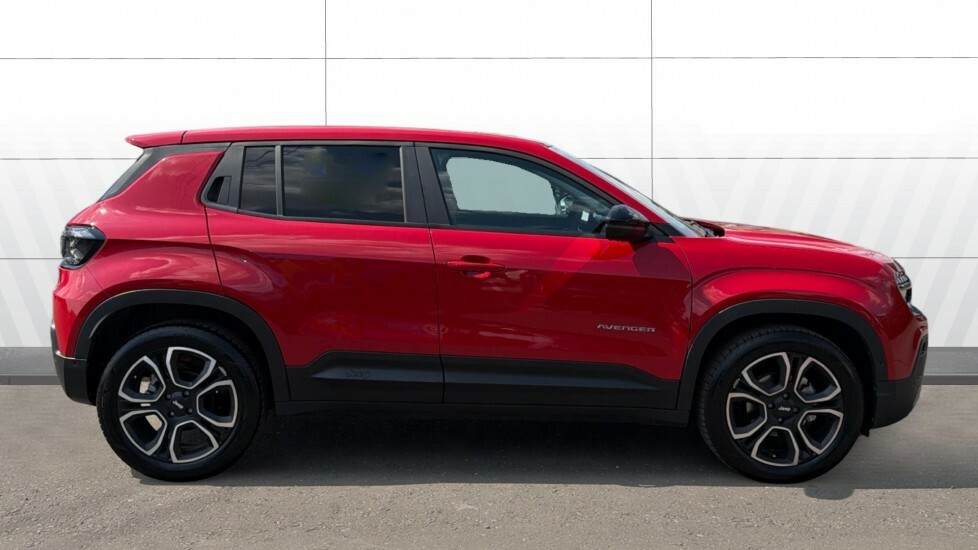 Jeep Avenger Summit Red #5