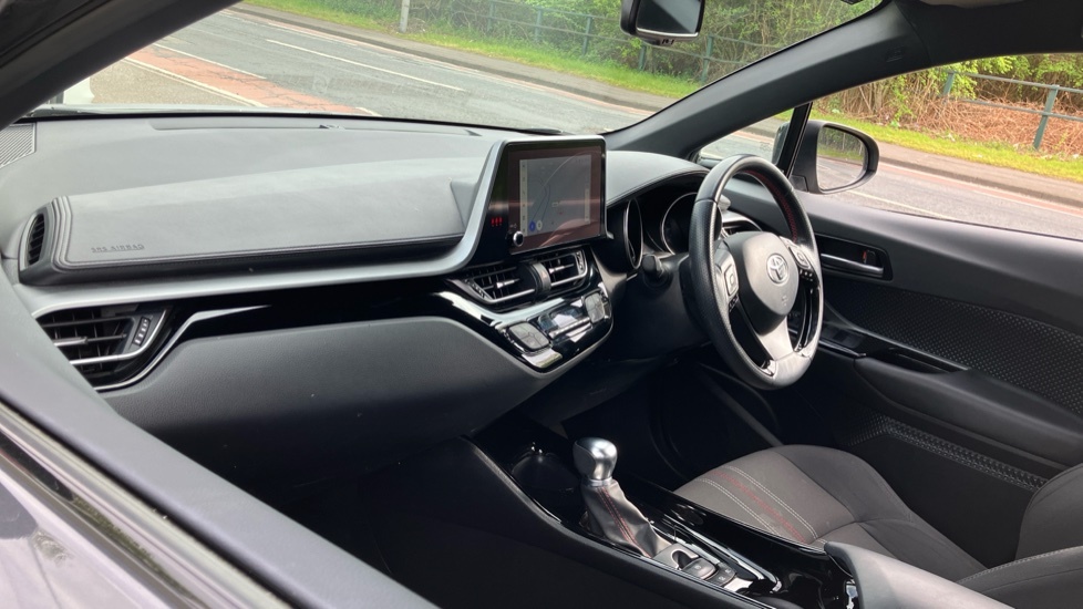 Toyota C-Hr 1.8 Vvt-h Excel Cvt Euro 6 Ss White #67