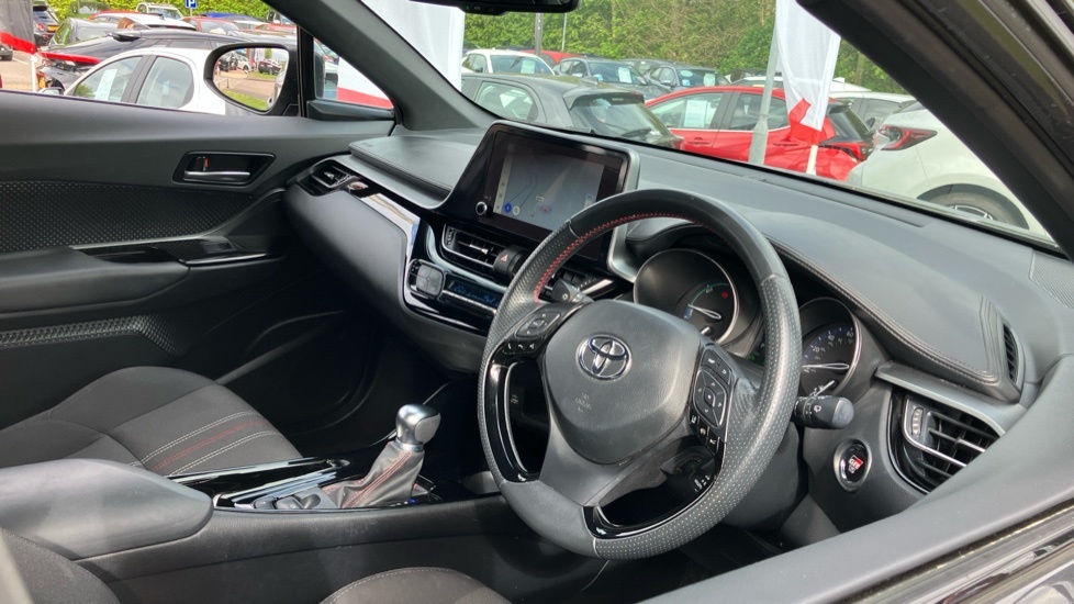 Toyota C-Hr 1.8 Vvt-h Excel Cvt Euro 6 Ss White #63