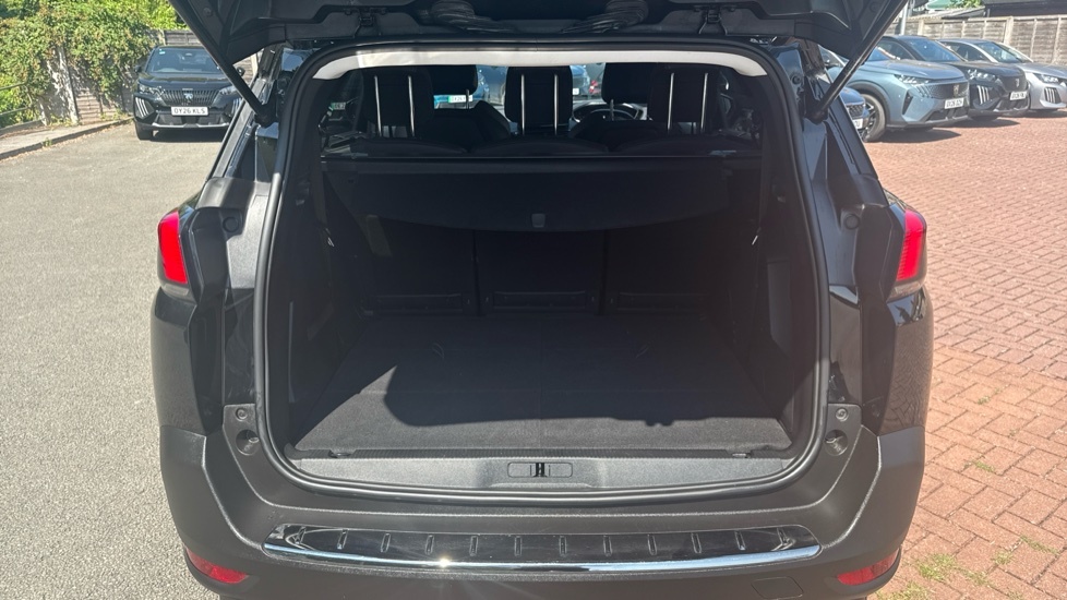 Peugeot 5008 Allure Premium Black #4