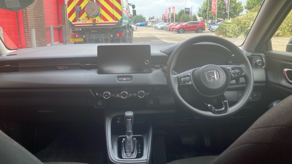 Honda Hr-V Elegance White #4