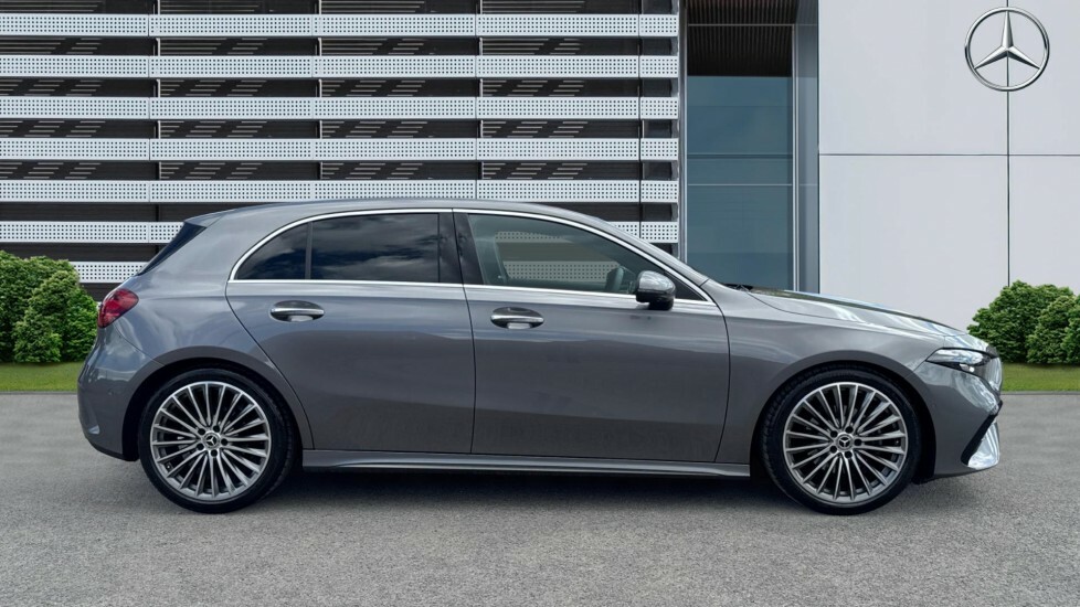 Mercedes-Benz A Class 1.3 A180h Mhev Amg Line Premium 7G-dct Euro 6 S Grey #5