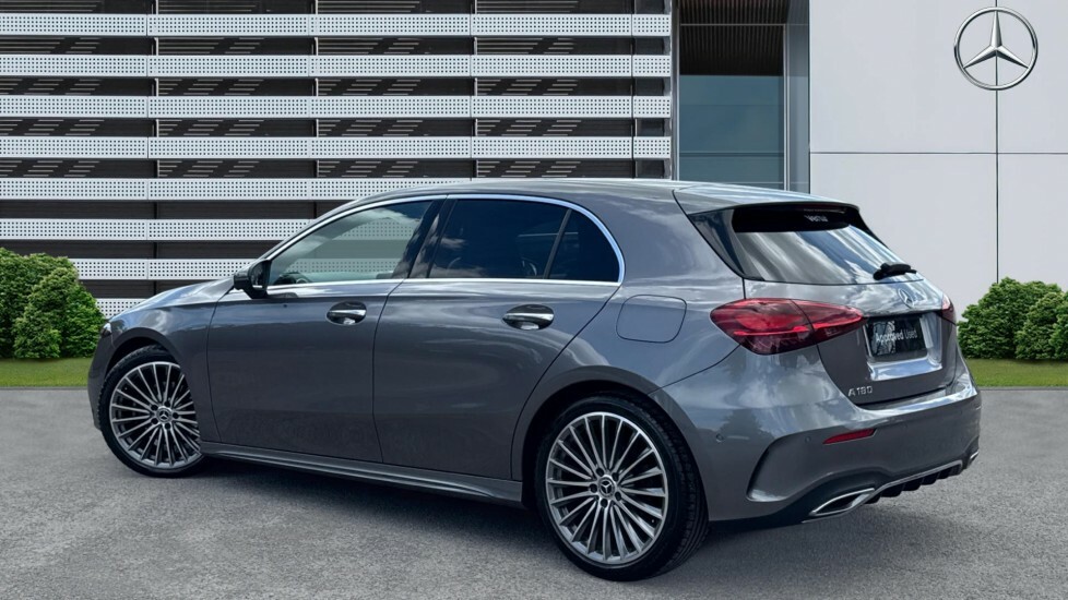 Mercedes-Benz A Class 1.3 A180h Mhev Amg Line Premium 7G-dct Euro 6 S Grey #2