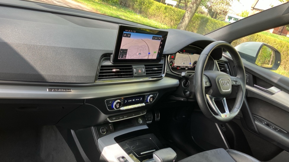 Audi Q5 2021 2.0 Tdi 40 Sport Sportback S Troni White #9