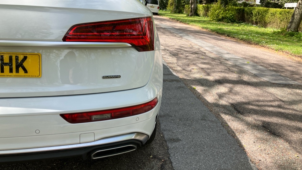 Audi Q5 2021 2.0 Tdi 40 Sport Sportback S Troni White #28