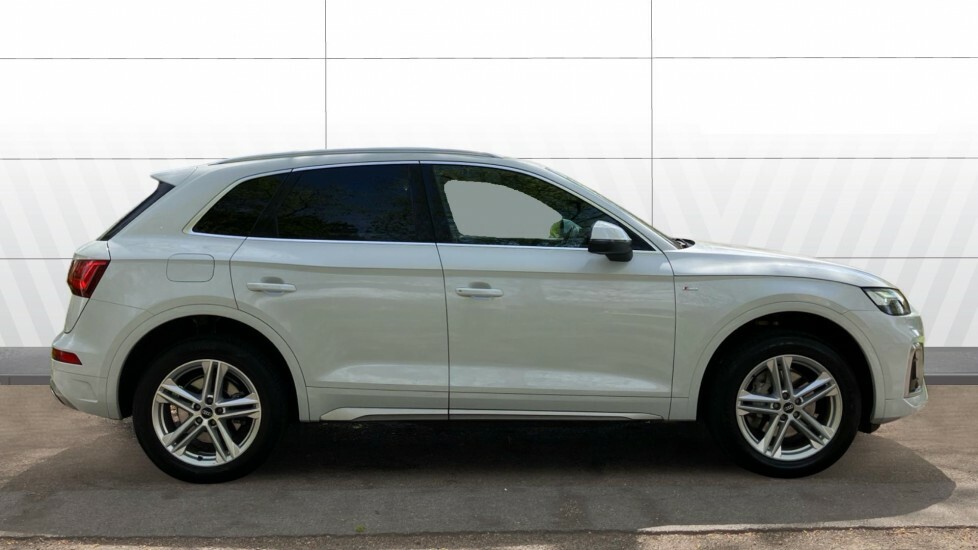Audi Q5 S Line White #5