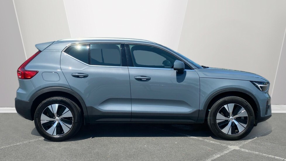 Volvo XC40 Core Grey #3