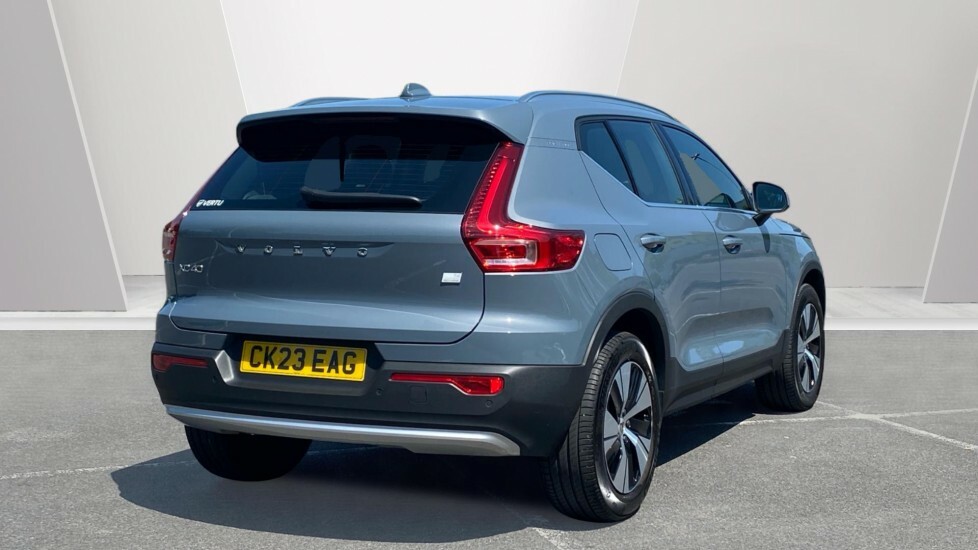 Volvo XC40 Core Grey #2
