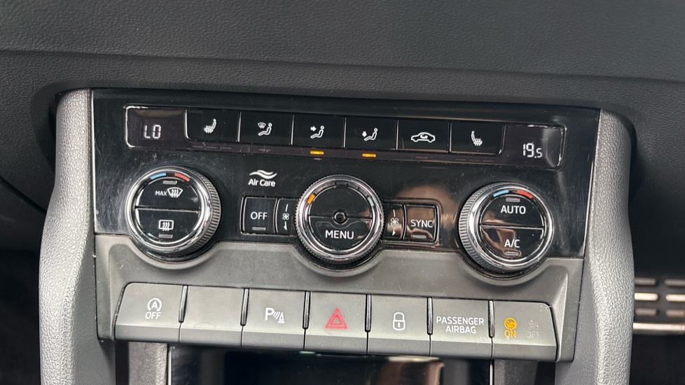 Skoda Karoq Se Drive 2.0 Tdi 116 Ps 6G Man Blue #12