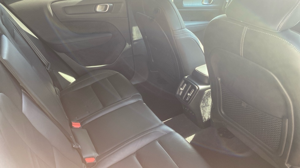 Volvo XC40 Plus Grey #6