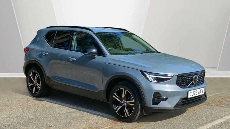Volvo XC40 Plus Grey