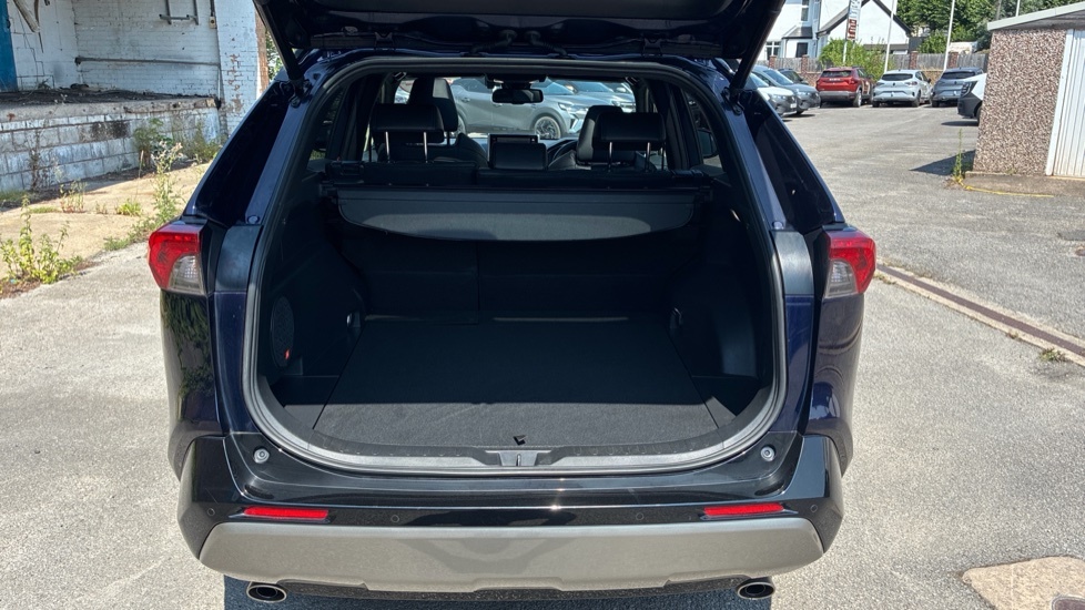 Toyota Rav 4 Dynamic Black #4