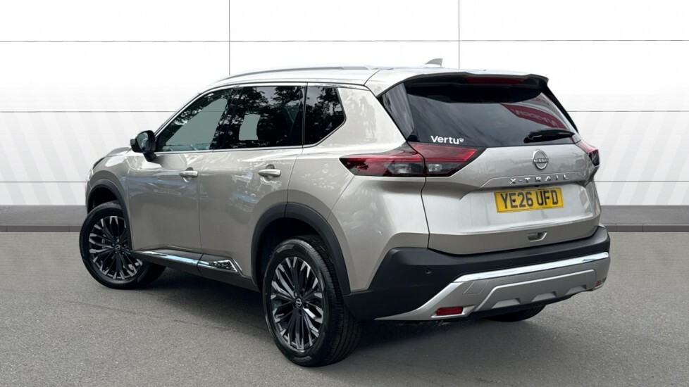 Nissan X-Trail Tekna Silver #2