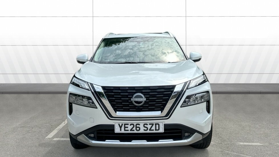 Nissan X-Trail Tekna White #3