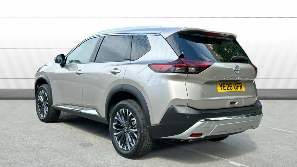 Nissan X-Trail Tekna Silver #2
