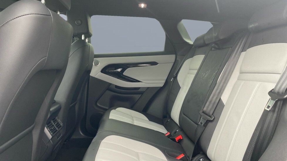 Land Rover Range Rover Evoque Edition Black #4