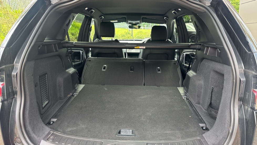Land Rover Discovery Sport 2.0 D200 Dynamic Hse 7 Seat Blue #10