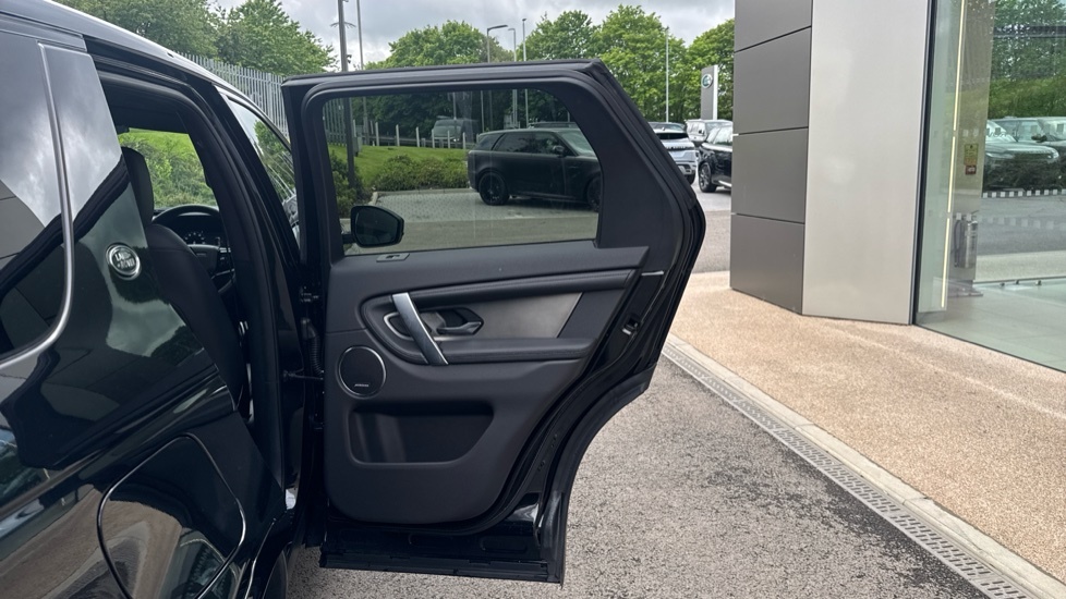 Land Rover Discovery Sport 2.0 D200 Dynamic Hse 7 Seat Blue #21