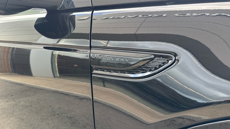 Land Rover Discovery Sport 2.0 D200 Dynamic Hse 7 Seat Blue #23