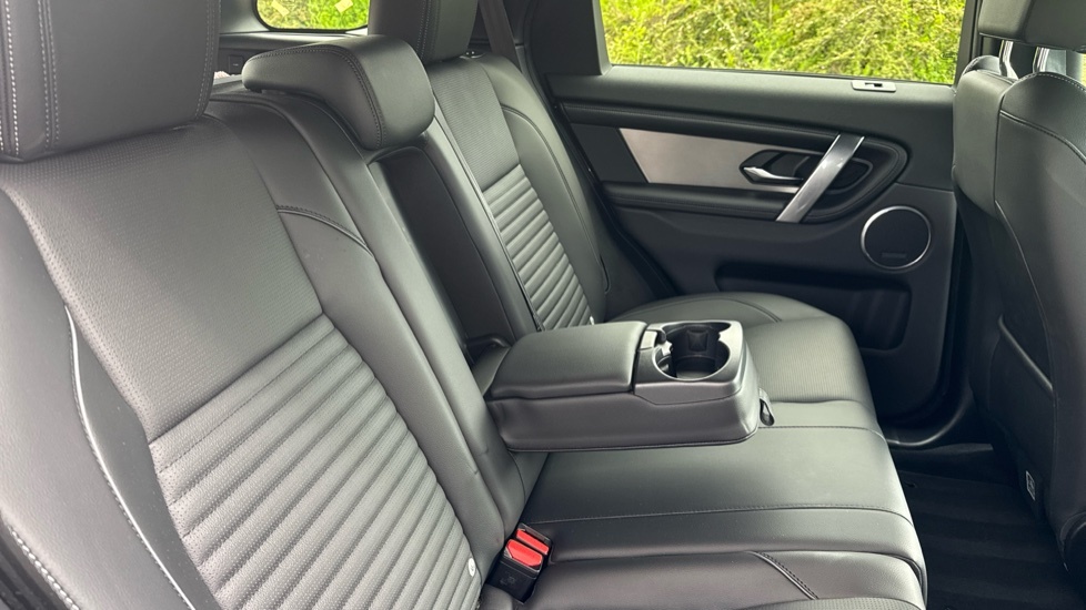 Land Rover Discovery Sport 2.0 D200 Dynamic Hse 7 Seat Blue #20