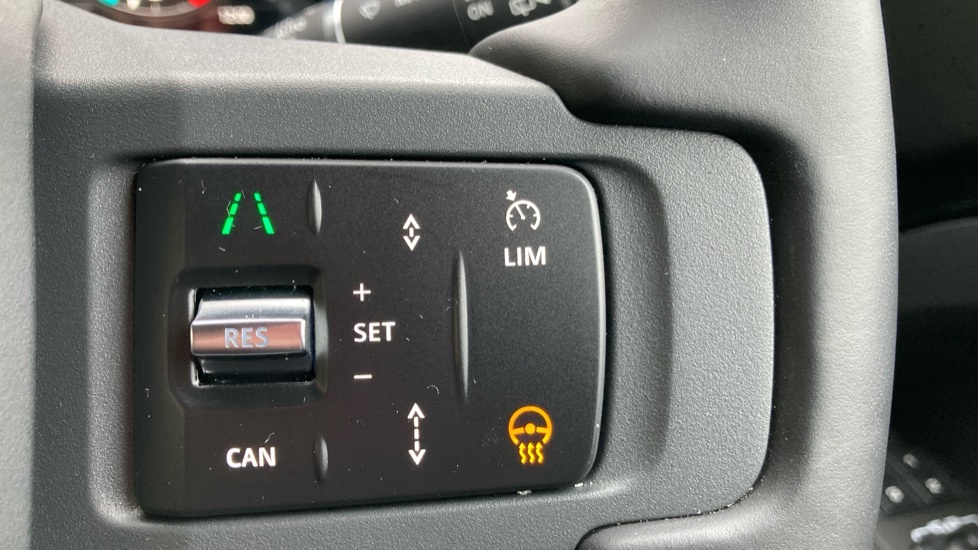 Land Rover Defender 130 3.0 P400 X 130 8 Seat Green #25