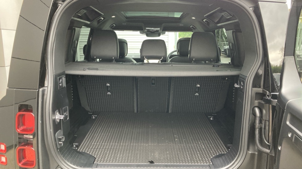 Land Rover Defender 130 3.0 P400 X 130 8 Seat Green #42