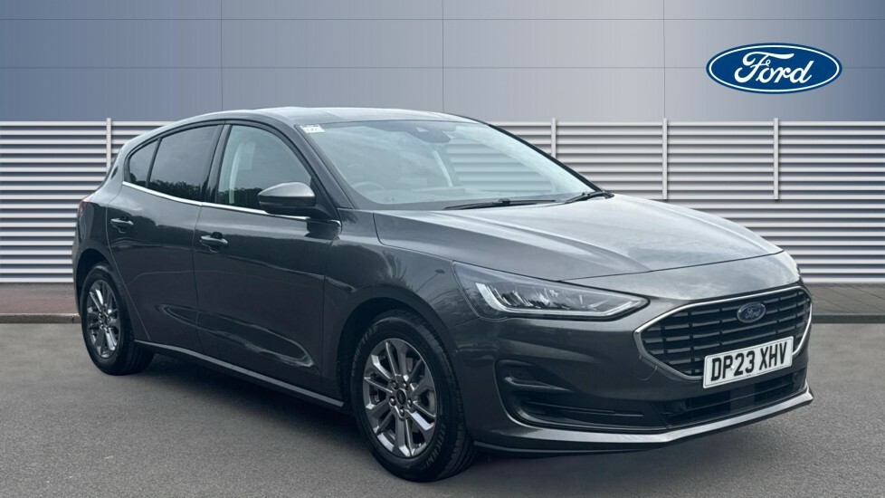 Ford Focus Titanium Grey